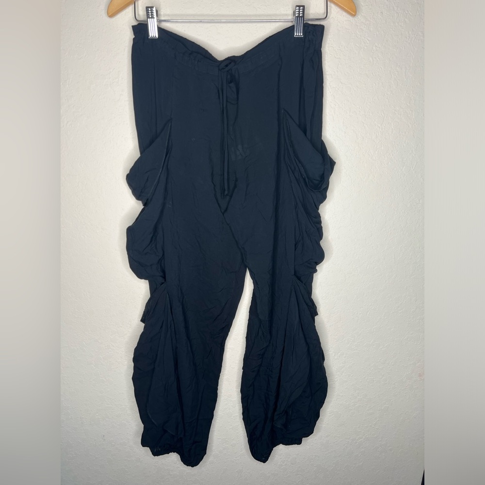 Blue Life Pants Womens Size Medium Black Solid 100% Rayon Bohemian 29" Inseam